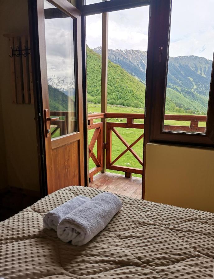 Hotel Lamala Mazeri エクステリア 写真