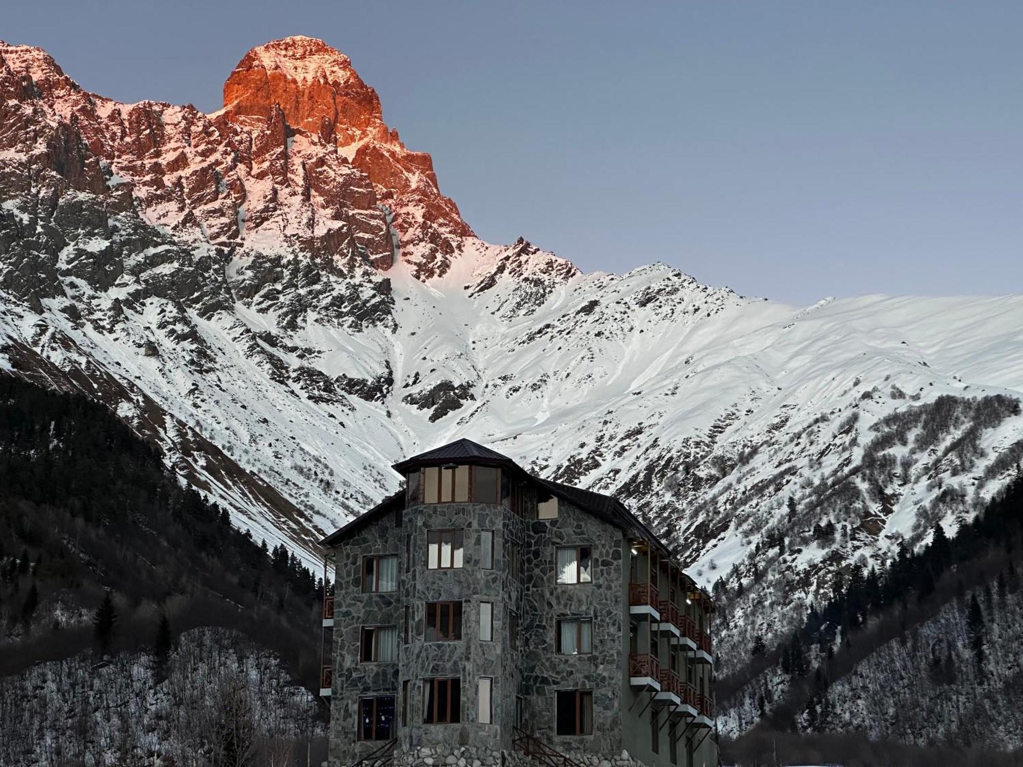 Hotel Lamala Mazeri エクステリア 写真